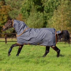Horseware Amigo Hero 6 Plus Lightweight Turnout 3 Horseware Amigo Hero 6 Plus Lightweight Turnout